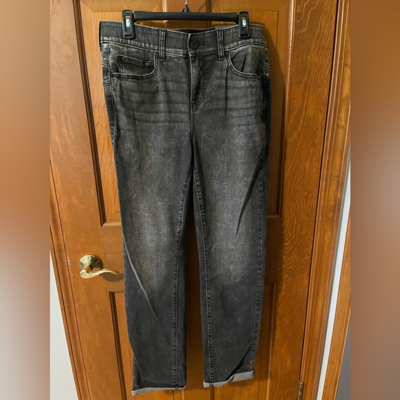 Torrid Bombshell Straight Black Acid Wash Jeans Size 14XT - Picture 1 of 6